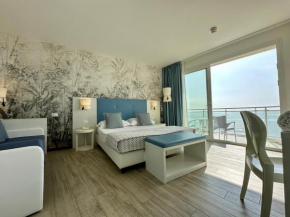 Hotel Nizza Frontemare Superior 3 Stelle Lido Di Jesolo